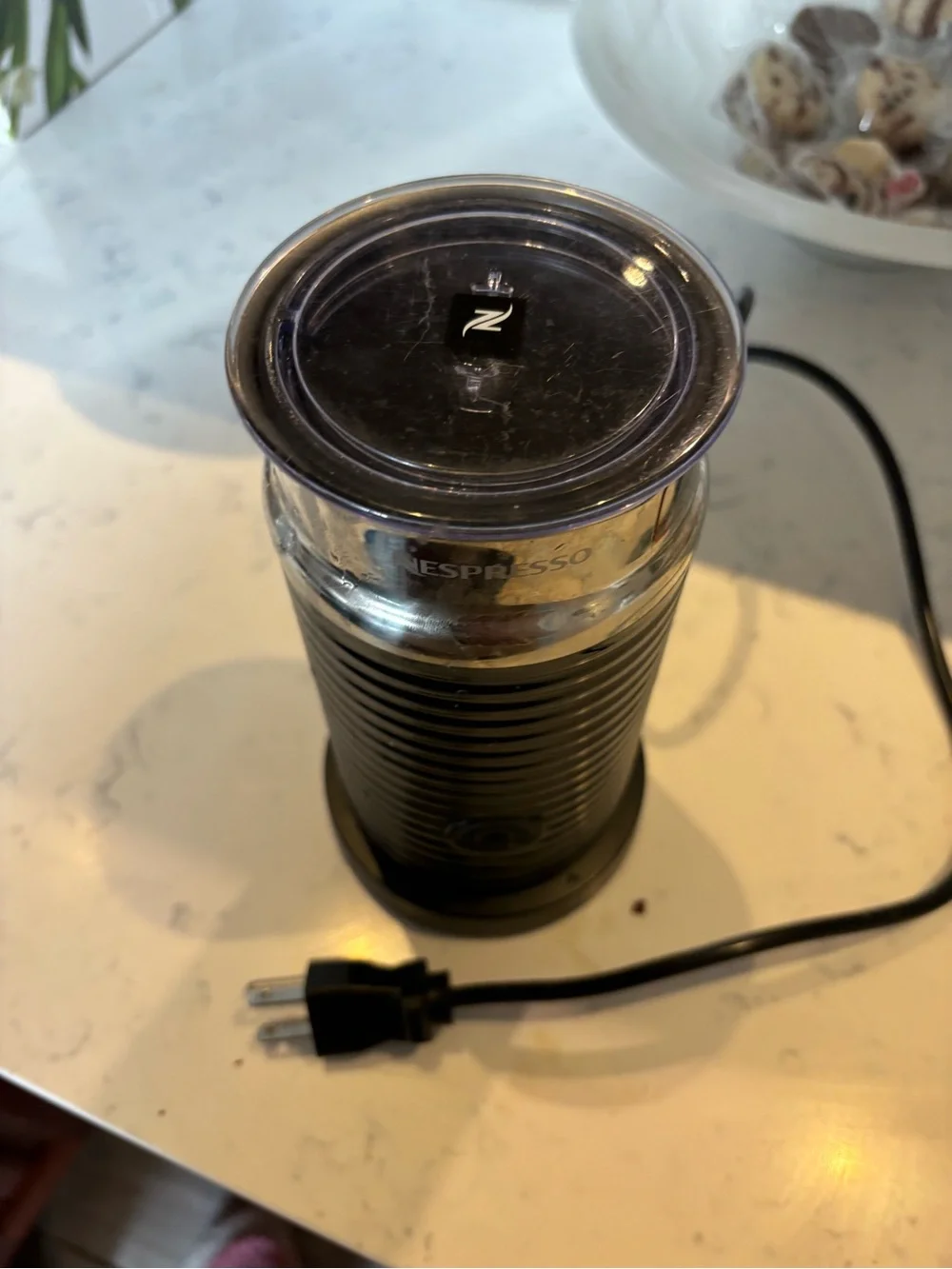 Nespresso milk frother - Picture 1 of 5